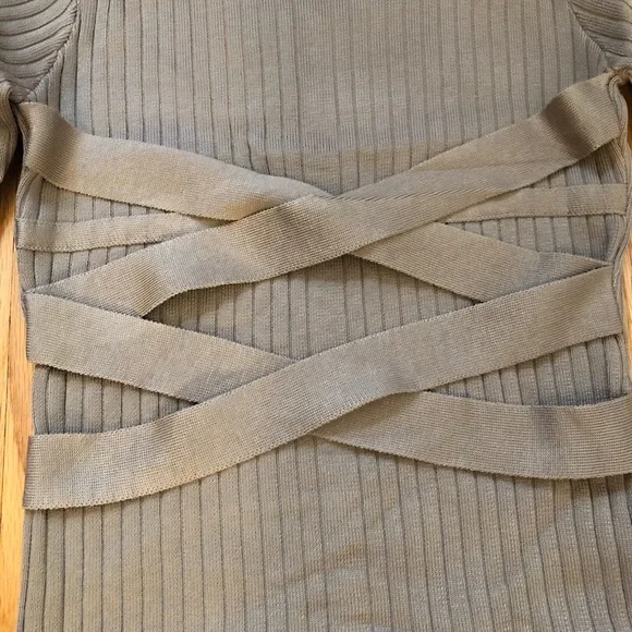 Bandage midi pencil dress - Picture 4 of 7